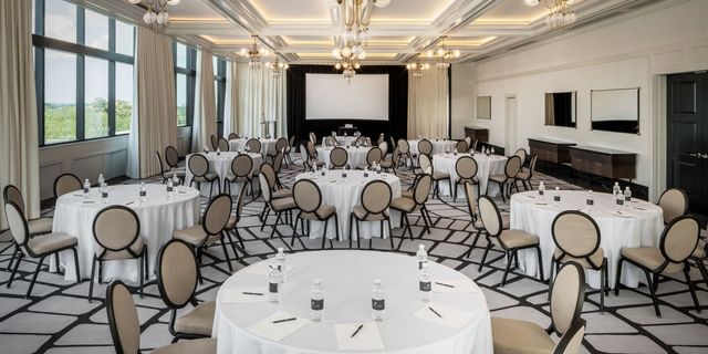 Featured photo from Perry Lane Ballroom