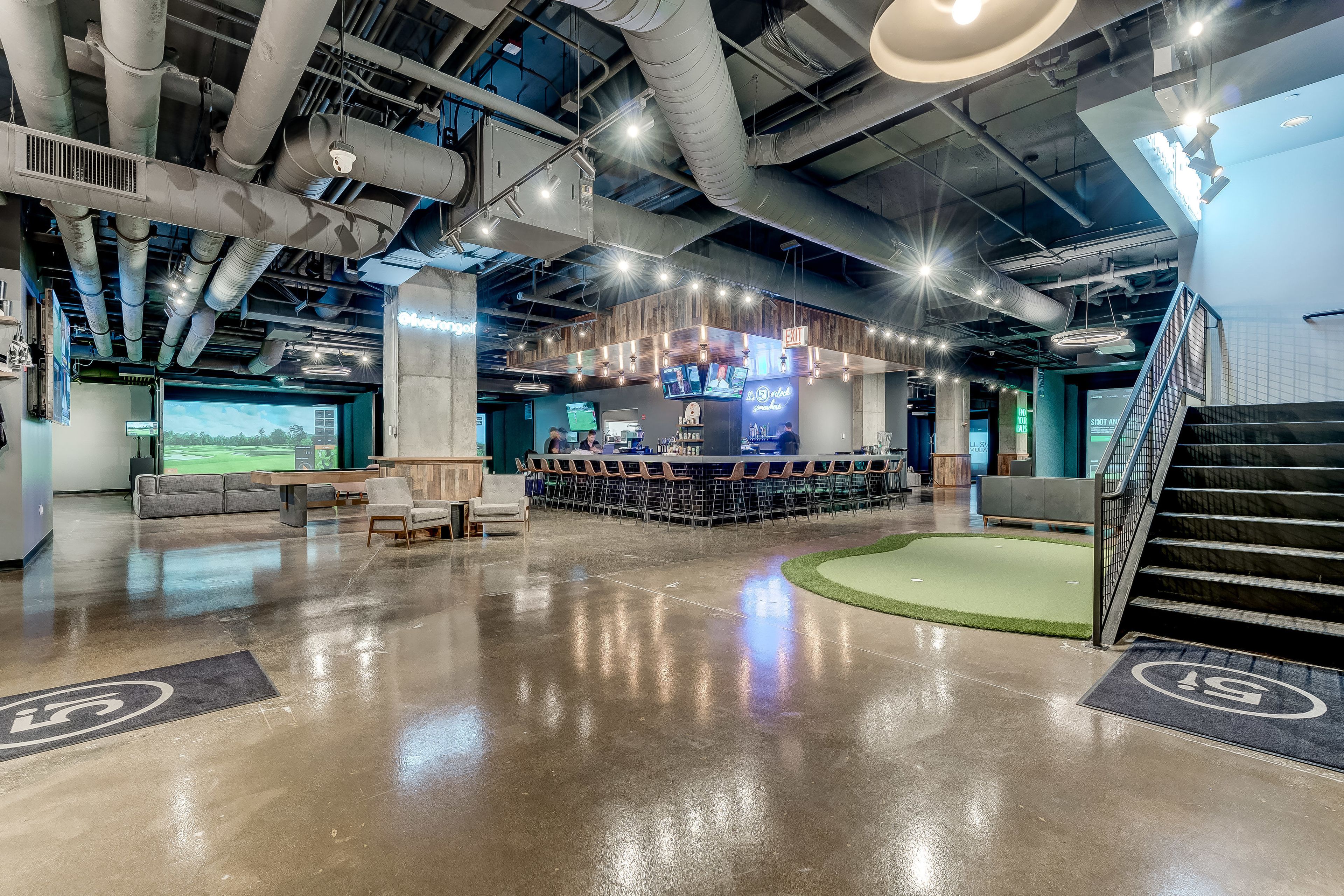 RIVER NORTH VENUE + EVENTS, an event space at Five Iron Golf