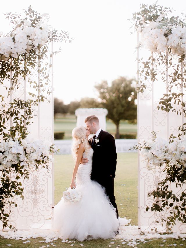 Featured photo from Outdoor White Wedding at The Ritz-Carlton Dallas, Las Colinas