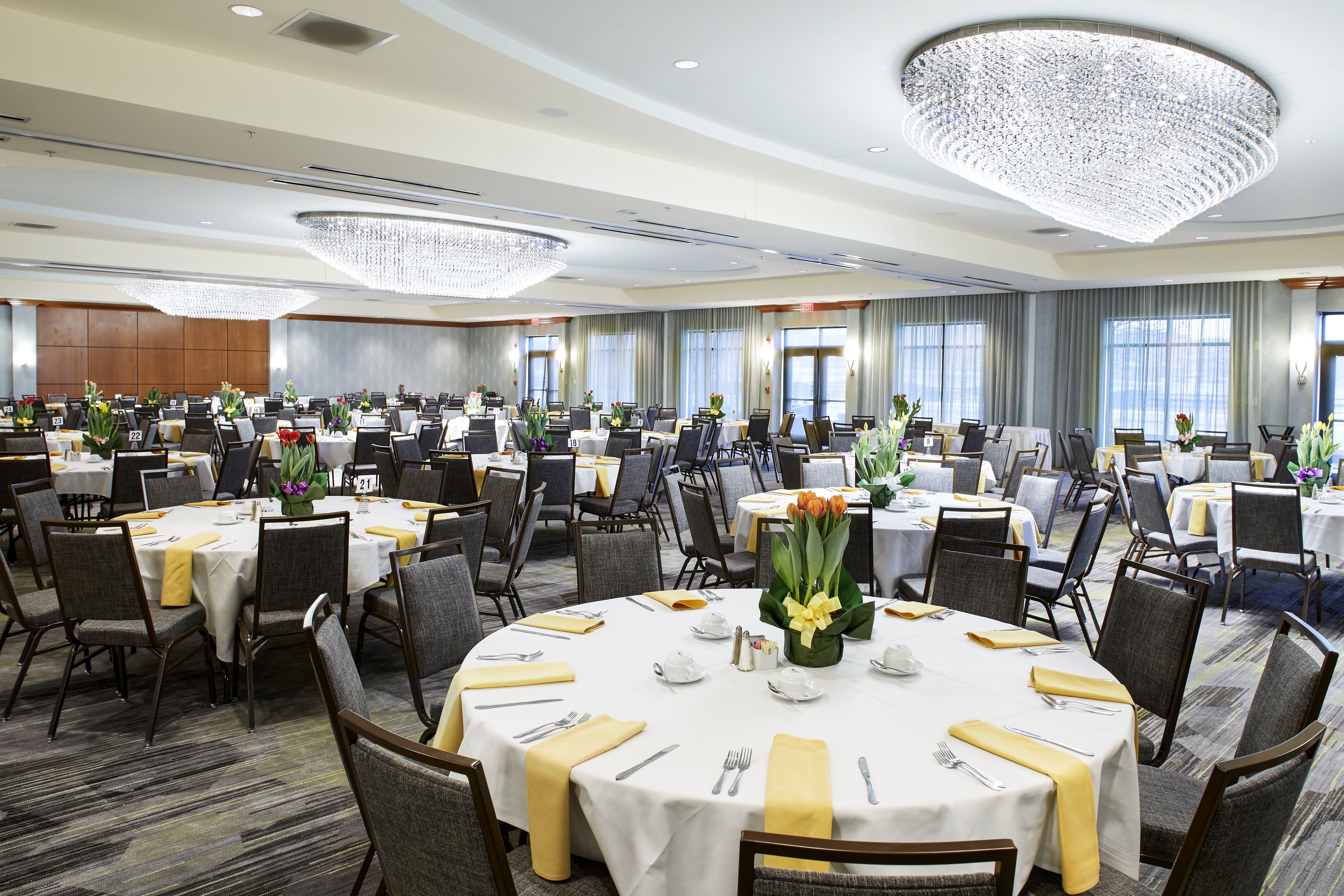 Riverview Ballroom, an event space at Courtyard Marriott Hamilton