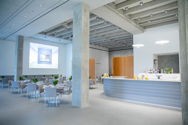 Featured photo from Leonard and Judy Lauder Restaurant & Private Dining Room