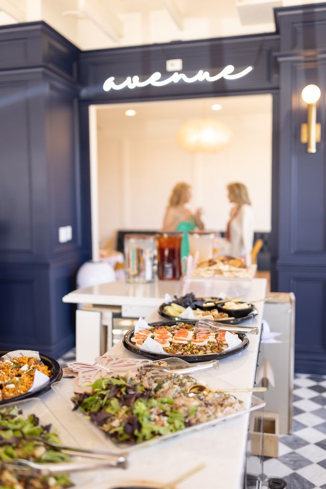 Featured photo from Avenue Room