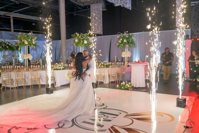 Featured photo from Take in the Glamour of this Wedding at The Luxe Cincinnati Ohio