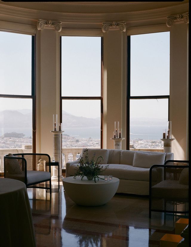 Featured photo from Elegant & Modern San Francisco Wedding