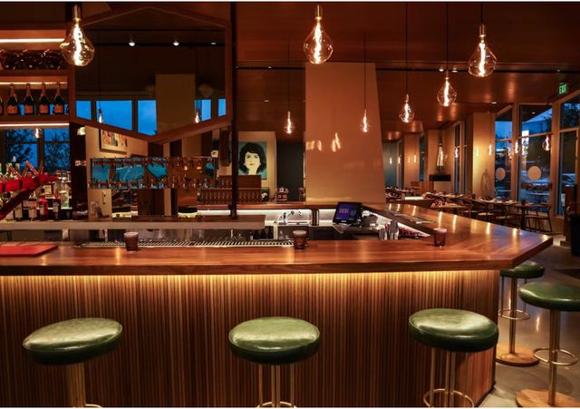 Featured photo from Bar