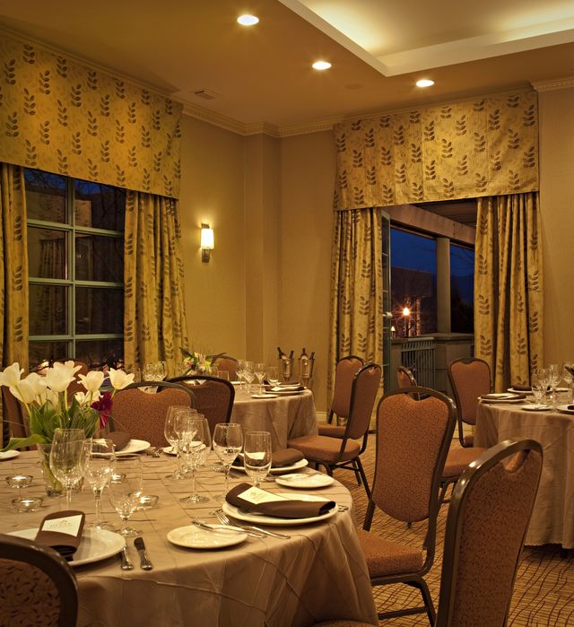 Featured photo from Cascade/Cassiar Rooms