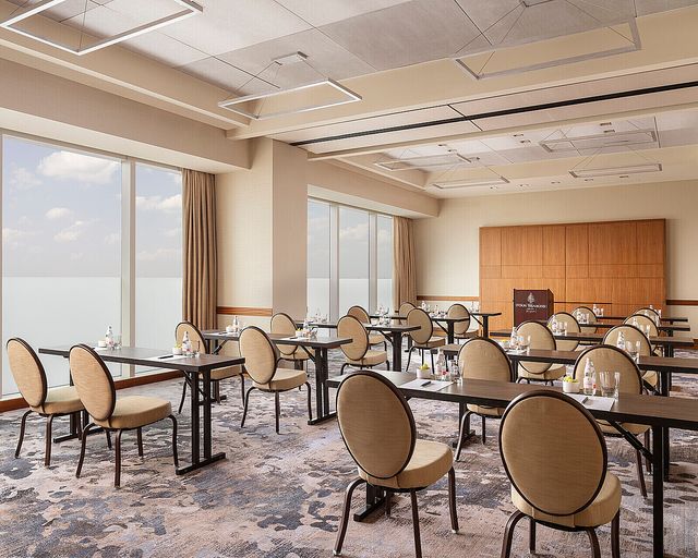 Featured photo from Gateway Room