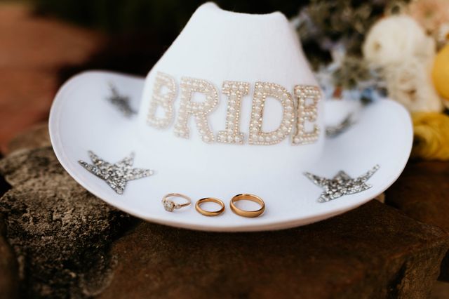 Featured photo from A Serene Southern Wedding