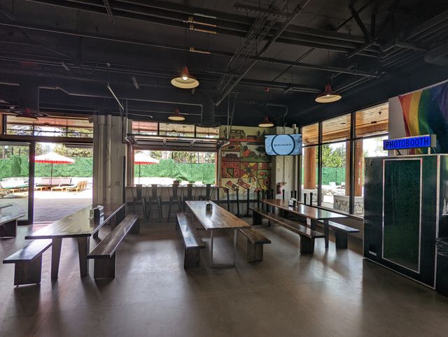 Featured photo from Happy Gilmore Space