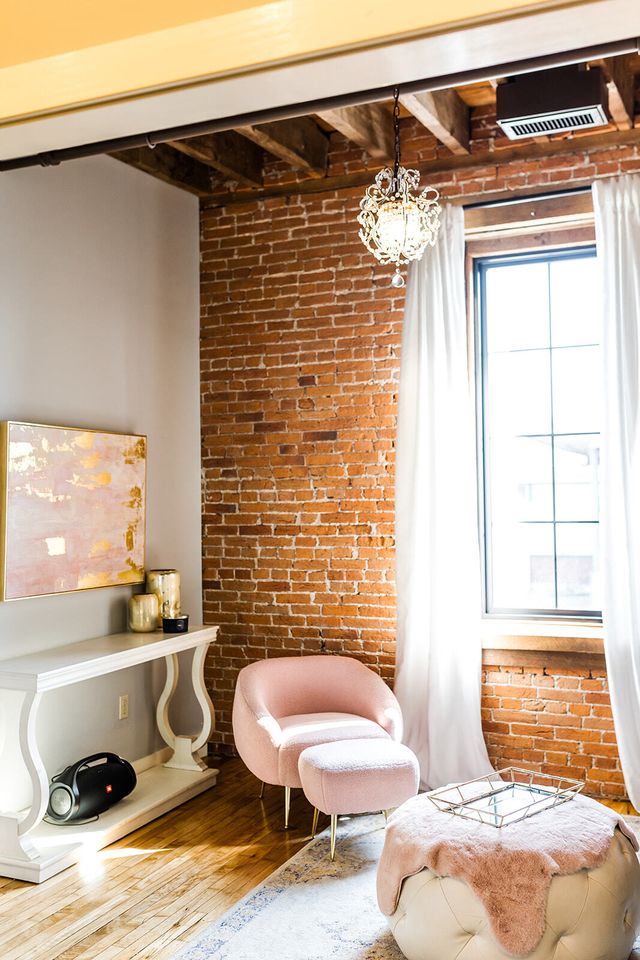 Featured photo from The Bridal Suite