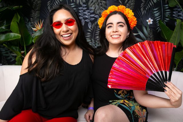 Featured photo from Floral Photo Lounge