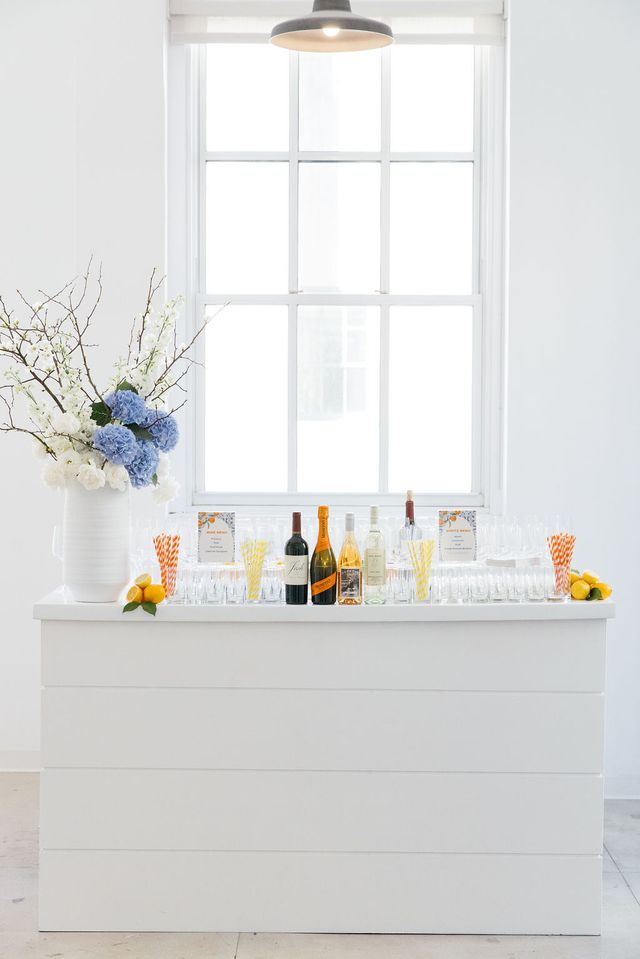 Featured photo from 610 Loft Spring Spritz