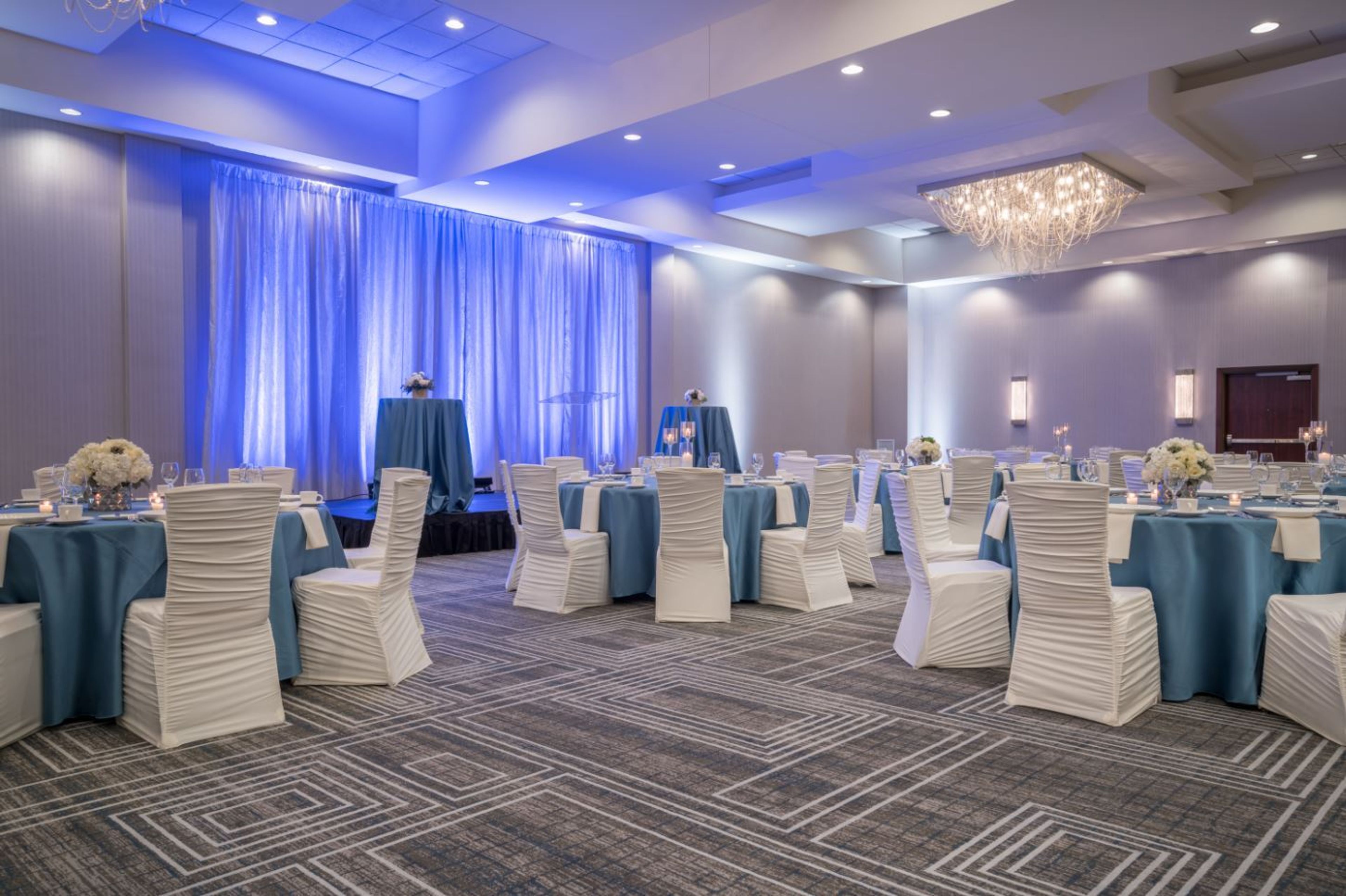 The American Ballroom, an event space at Hilton Minneapolis Bloomington