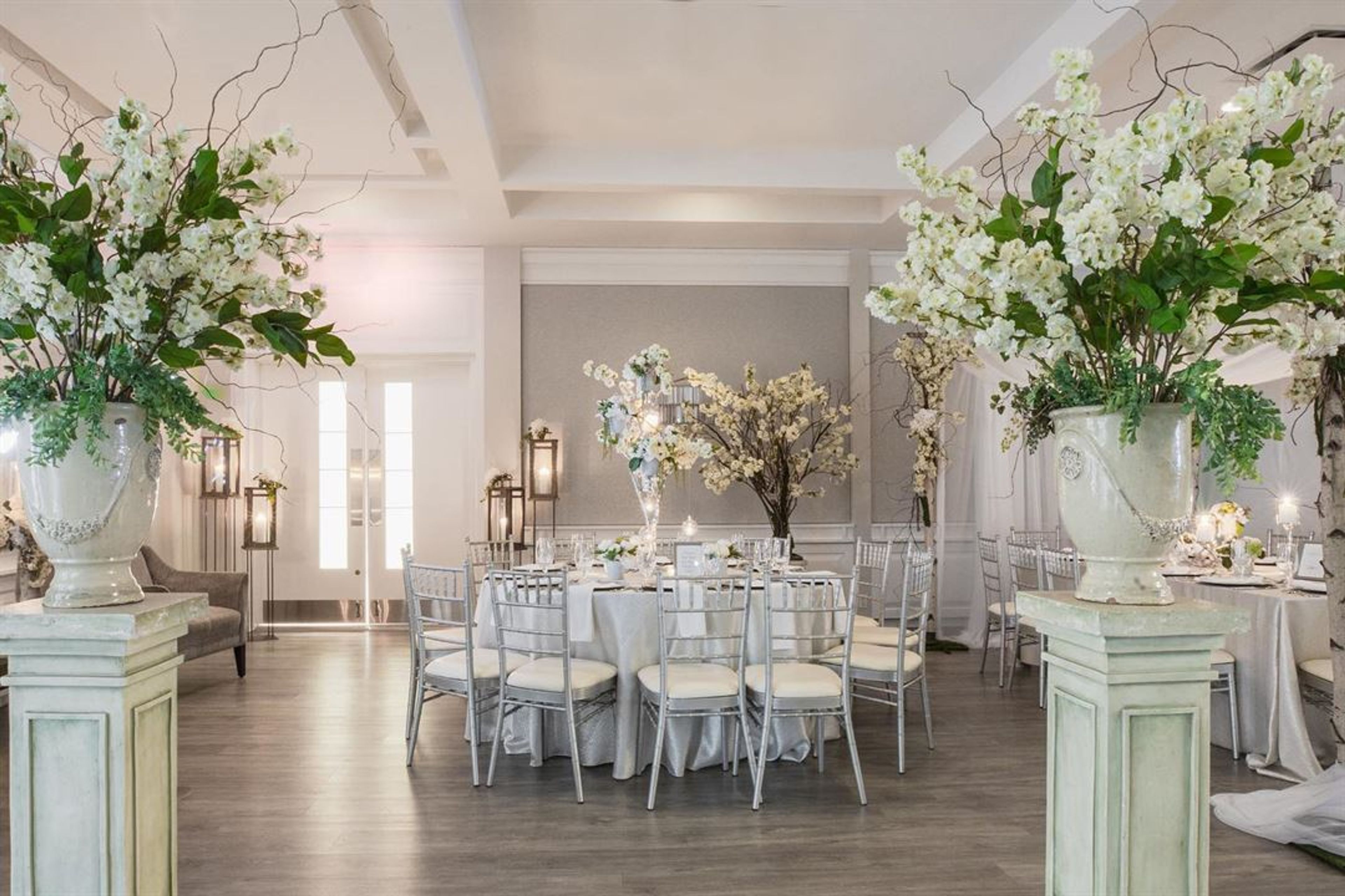 Contemporary Ballroom, an event space at Engineers Country Club