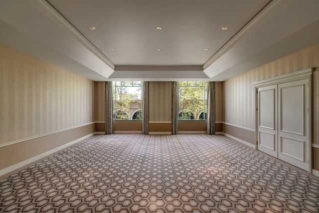 Featured photo from Valley