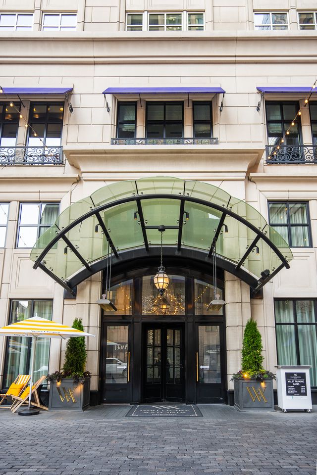 Featured photo from Clicquot Courtyard