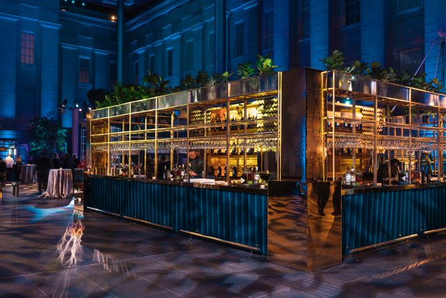 Featured photo from Luxurious Bars and Enchanting Performers Made This Portrait Gallery Event Unforgettable