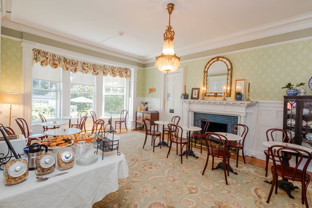 Featured photo from Tea Room