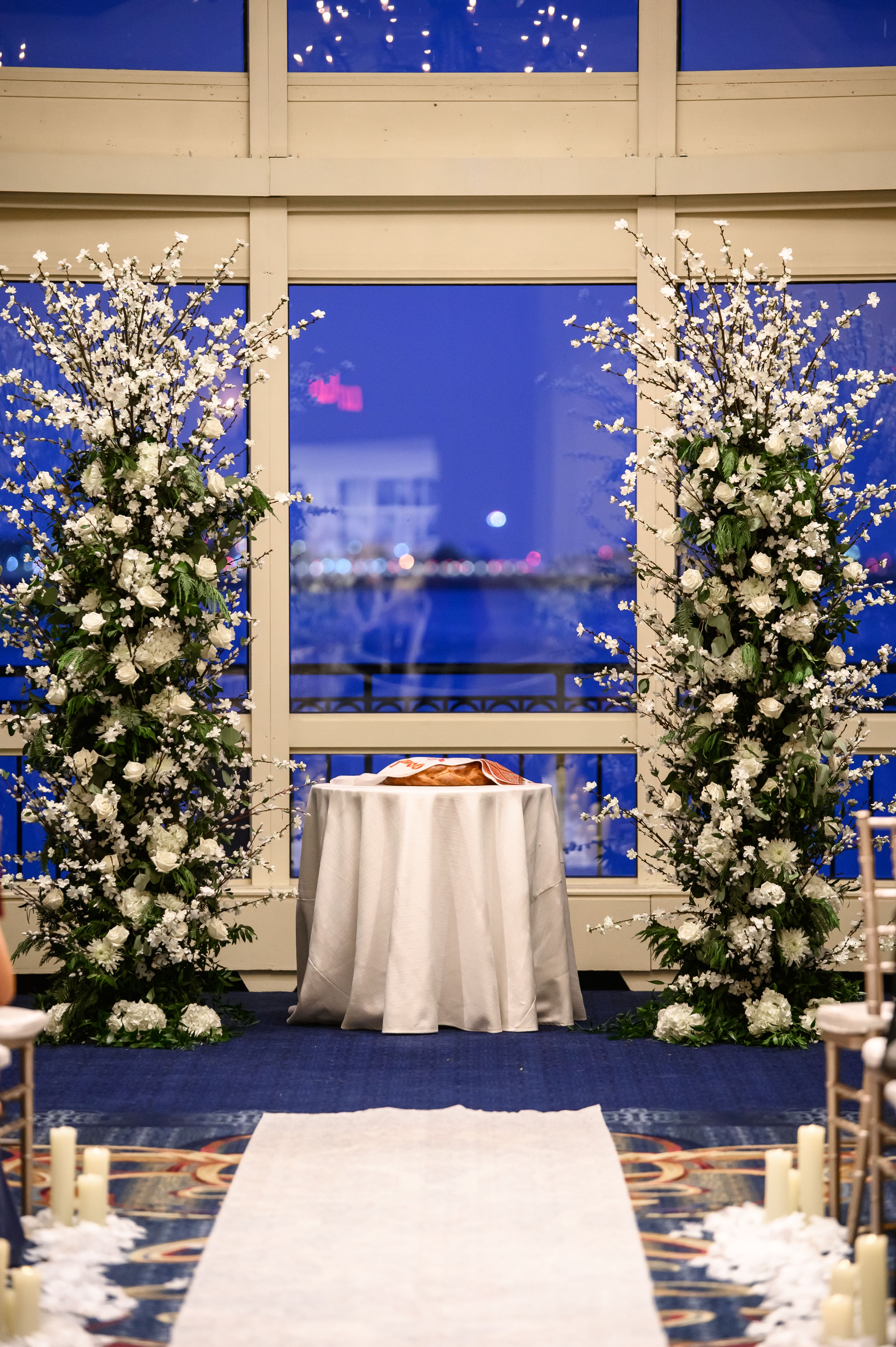 winter wedding ideas — Cape Cod Wedding photographer with stylish flash  moody editorial style — New England documentary film inspired luxury  documentary style wedding photographer artist, image size:3327x5000