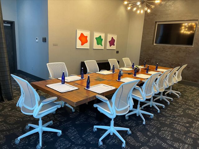 Featured photo from Boardroom