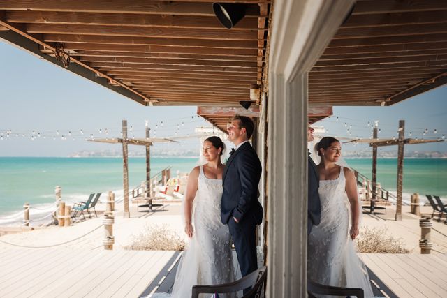 Featured photo from Wedding Photo