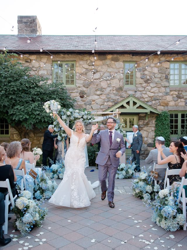 Featured photo from Blue Hydrangea at Willowdale