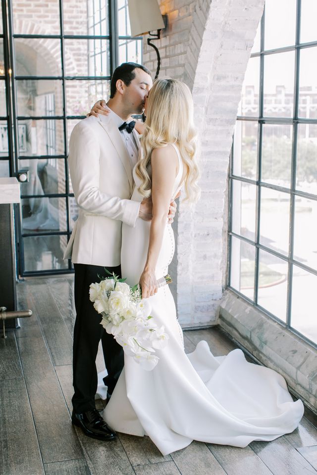 Featured photo from Lindsey & Eric at The Astorian