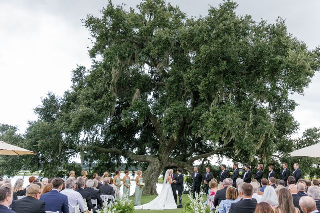 Featured photo from Revel In This Classically Elegant Wedding at Dataw Island Club