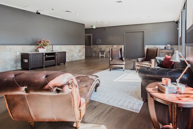 Featured photo from Lounge