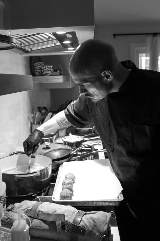 Featured photo from Van Halen Events Dinner Party June