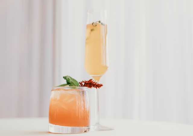 Featured photo from Apricus In-Style Fashion