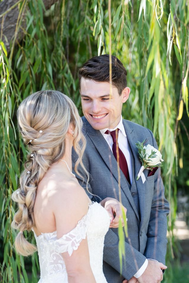 Featured photo from J + T Wedding