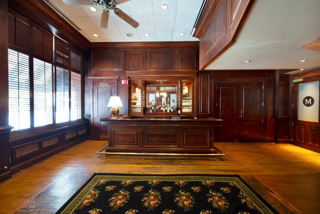 Featured photo from Barbera Room