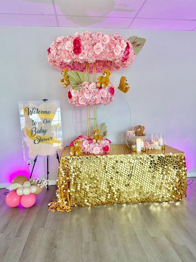 Featured photo from Arianna's Baby Shower