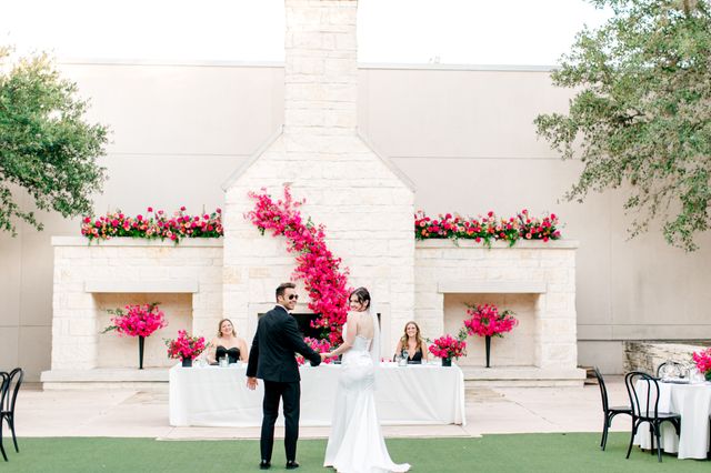 Featured photo from Windmill Plaza