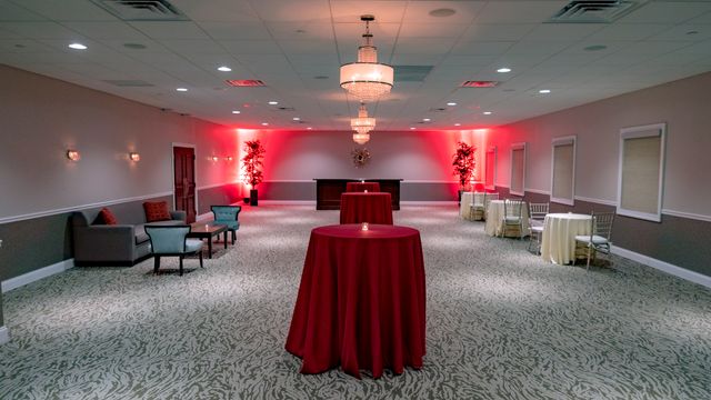 Featured photo from Chesapeake Room