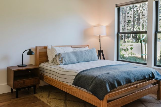 Featured photo from The Meadow Suite & Business Center