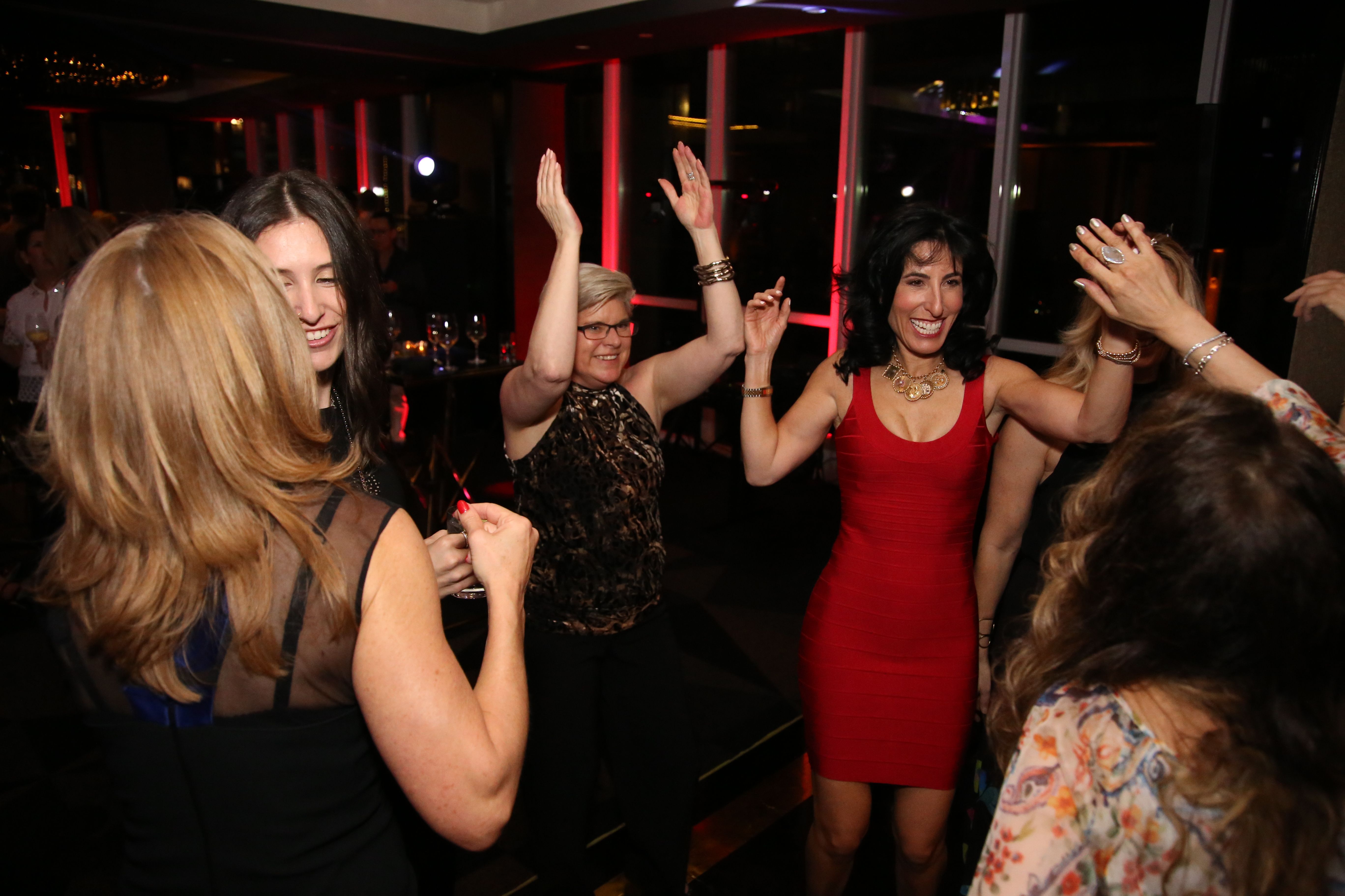 Gold & glamorous 50th birthday celebration by Superfly