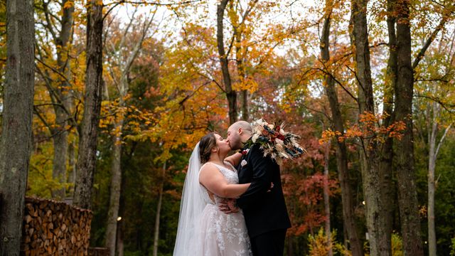 Featured photo from Revel In The Enchanting Autumnal Vibes of This Connecticut Wedding