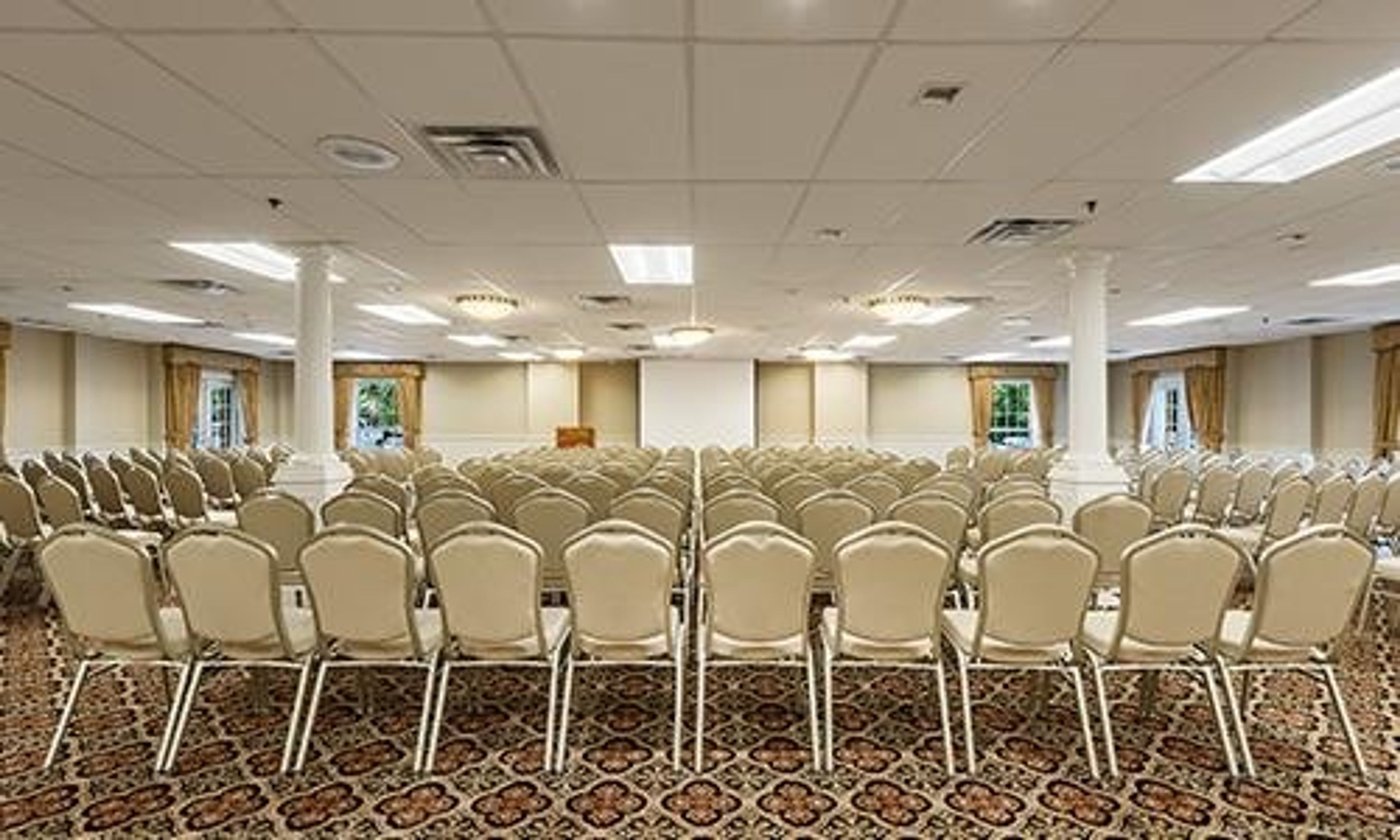 Berkley Room, an event space at Cooper Hotel Conference Center & Spa