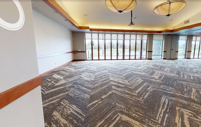 Featured photo from Salon 1*