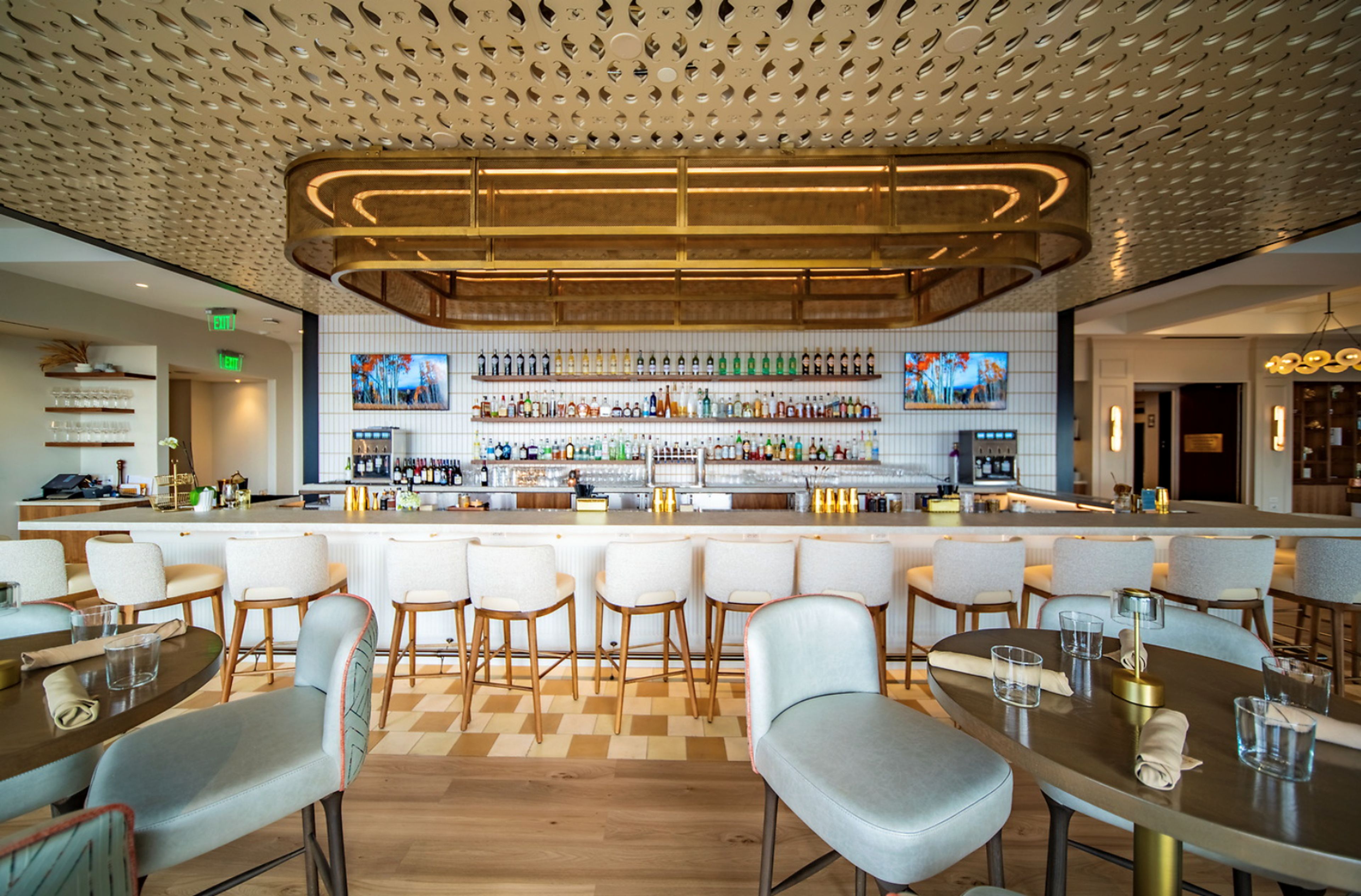 Ebb & Flow Bar & Lounge, an event space at University Club San Diego