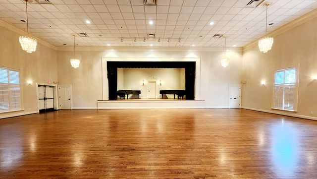 Featured photo from Concordia Ballroom