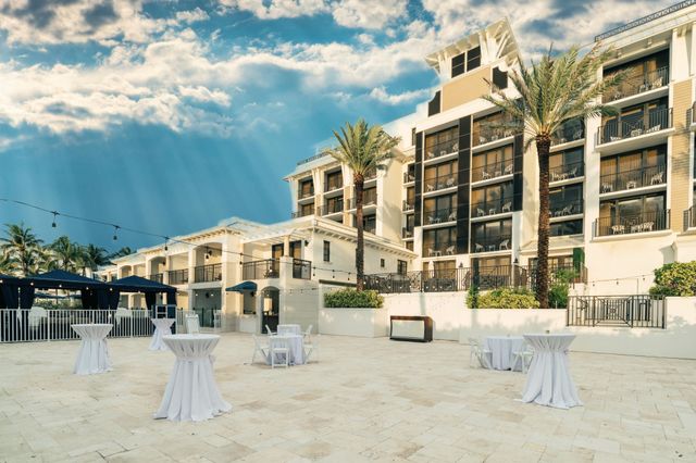 Featured photo from Ocean Terrace