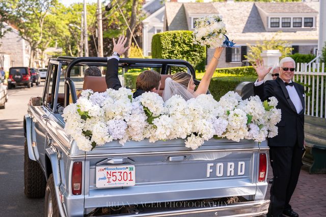 Featured photo from Bask in the Beauty of East Coast Blooms at This Nantucket Golf Club Wedding