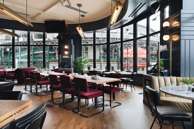 Featured photo from See These Unforgettable Parent Gatherings Across Chicago’s Most Iconic Venues