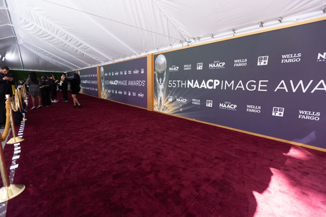 Featured photo from Red Carpets