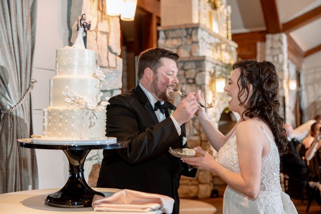 Featured photo from Marvel at the Stunning Cakes That Elevated This Wedding at Cielo at Castle Pines