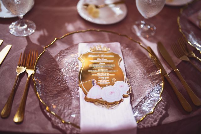 Featured photo from Ary’s Quince