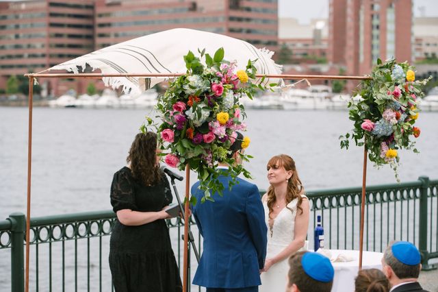 Featured photo from Sweet Romance Enveloped This Museum of Science Wedding